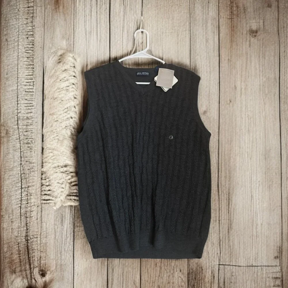 JOHN ASHFORD GRAY‎ SWEATER WOOL VEST SIZE LARGE NWT